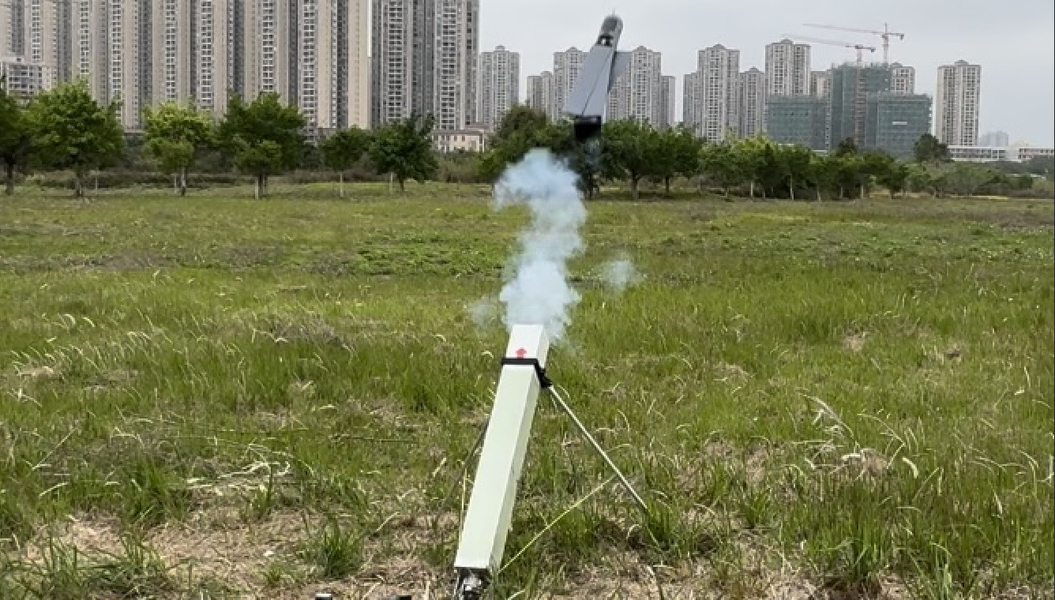 Tactical Drone Switchblade UAV,Suicide Kamikaze Loitering Munition Drone, 150Km Range,90mins Endurance,288km/h Speed,Payload 8Kg.